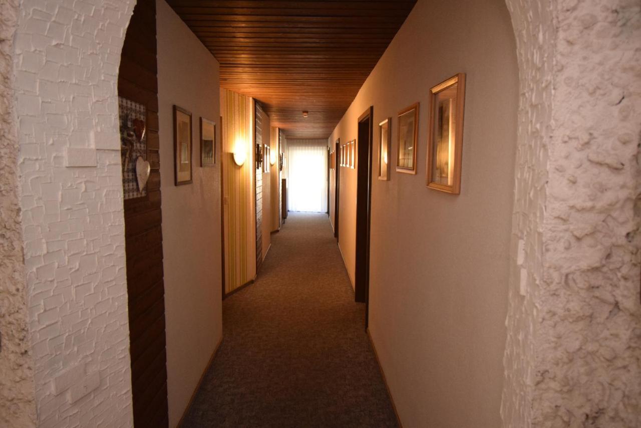 Gasthof Roseneck Wallenfels ภายนอก รูปภาพ